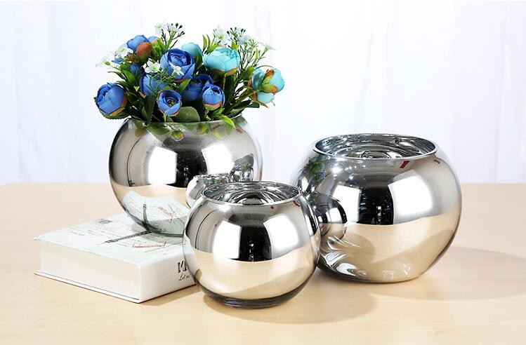 Classical Christmas Decoration Centerpiece Glass Silver Color Round Ball Vases