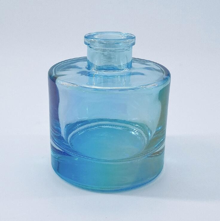 Empty Perfume Bottles Diffuser Bottle Customized Color Fragrant Blue Glass Bottle