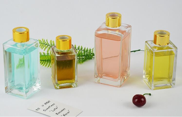 Home Decorative Glass Bottle Glass Perfume Diffuser Natural Reed Sticks