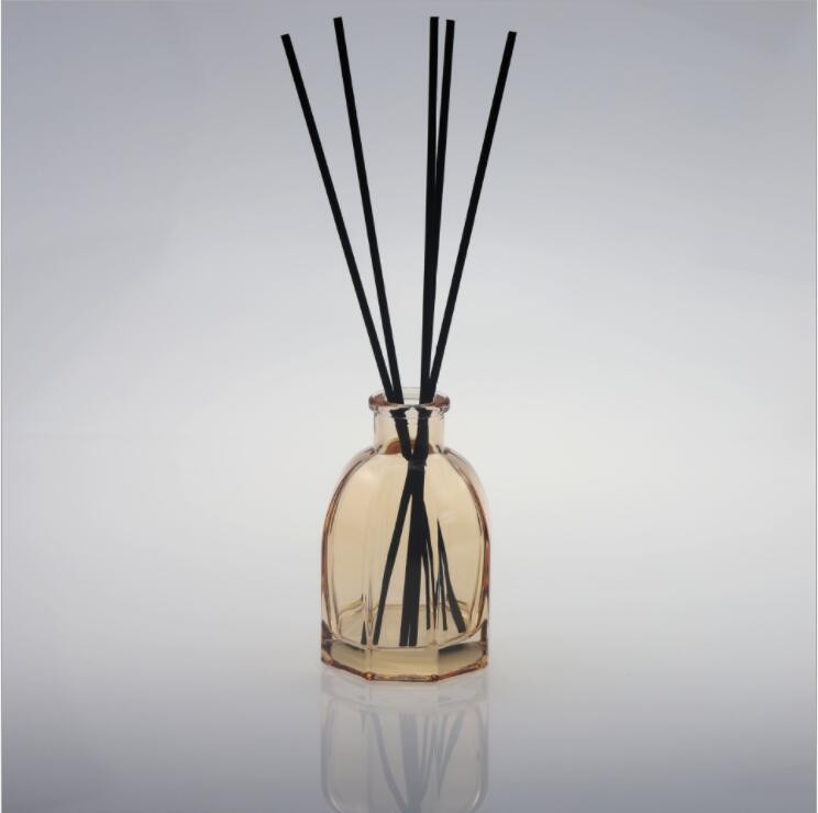 Hot Sell Factory Price Aroma Diffuser Glass Bottle with Rubber Stopper