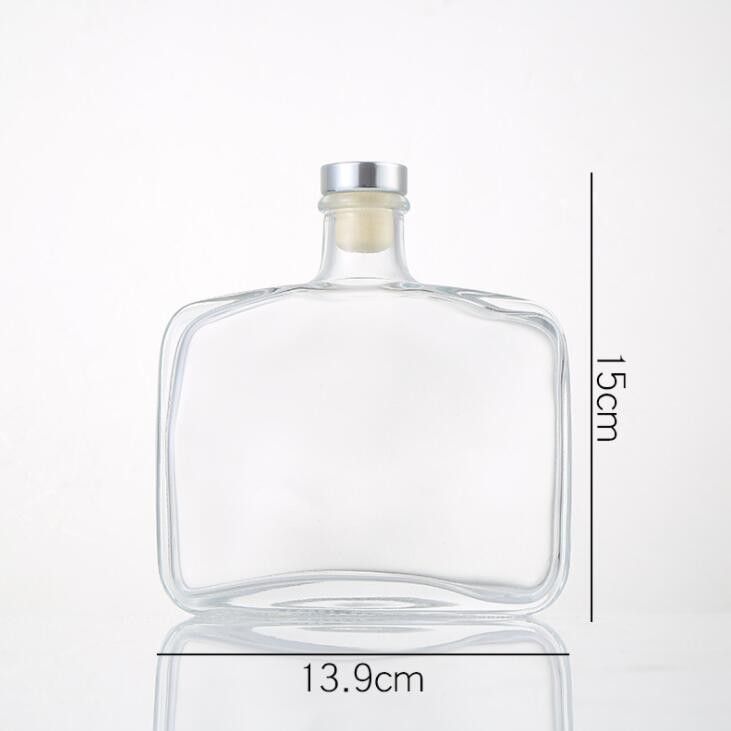 New Design Glass Fragrance Oil Bottle Perfume Diffuser Bottle for Italy