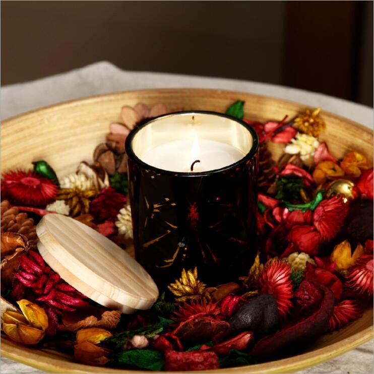 Scented Soy Wax Candle with Gift Box Luxury Fragrance Gift