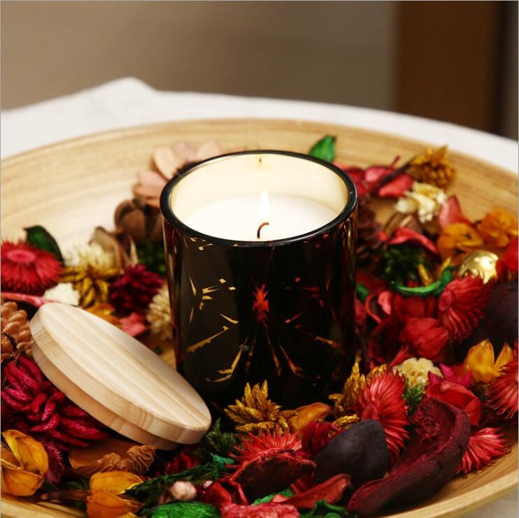Scented Soy Wax Candle with Gift Box Luxury Fragrance Gift