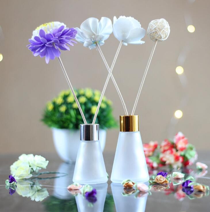 Screw Top Opaque Slim Clear Frosted Empty Triangular Glass Perfume Diffuser