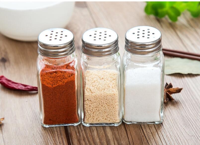 Square Glass Spice Storage Container Seasoning Bottles 4oz Spice Glass Jar with Shaker