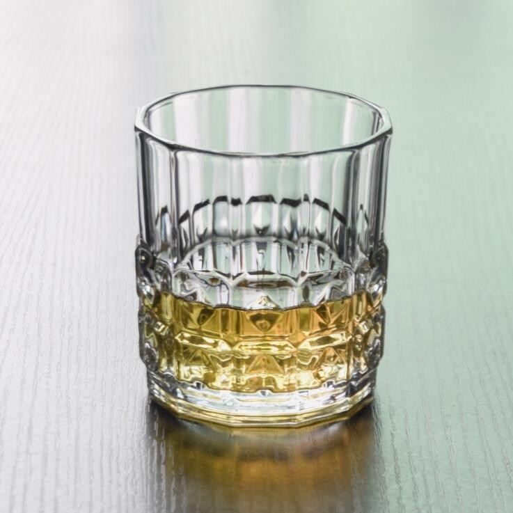 Wholesale 310 Ml Classical Engraved Whiskey Glass Cup