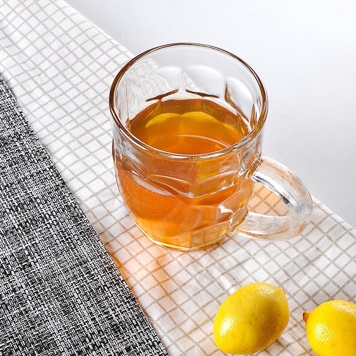 Wholesale Glass Beer Mug Large Capacity Glass Beer Juice Pineapple Cup with Handle
