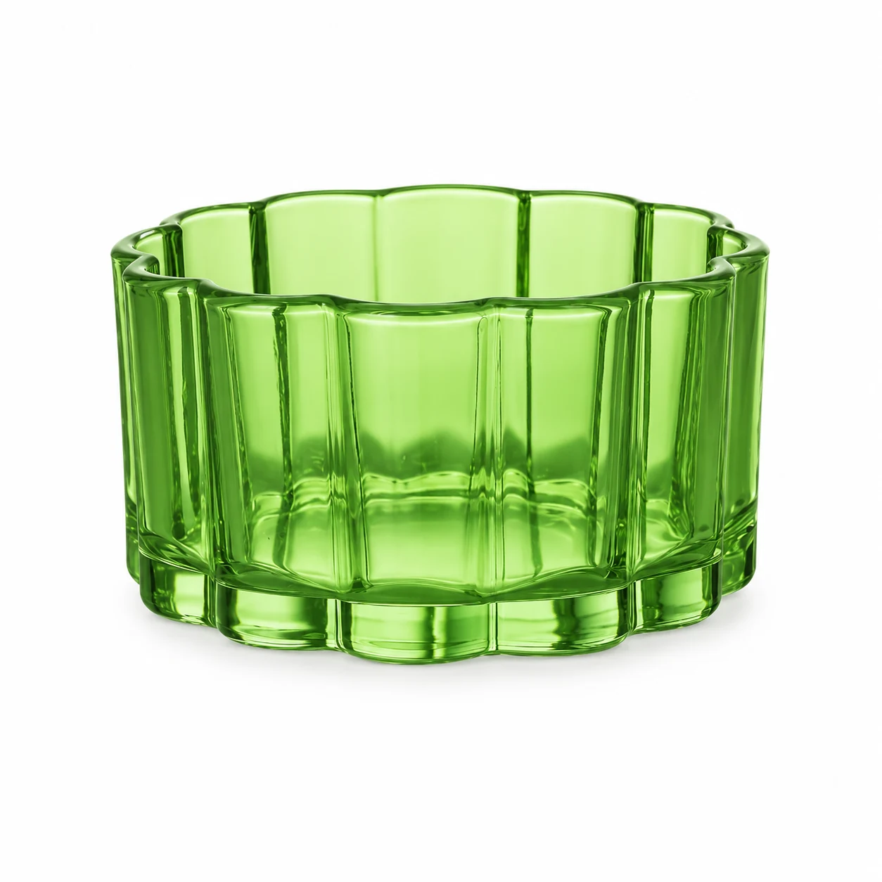 445ml Scalloped Glass Candle Bowl — grass green